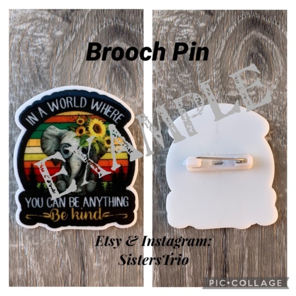 Patriots Badge Holder - Picture 4 of 5